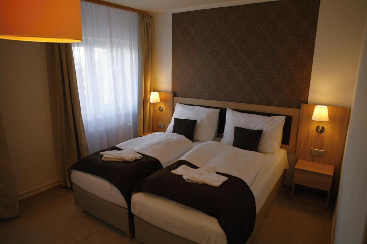 Hotel Pod Vlekem Loučná pod Klínovcem Zewnętrze zdjęcie