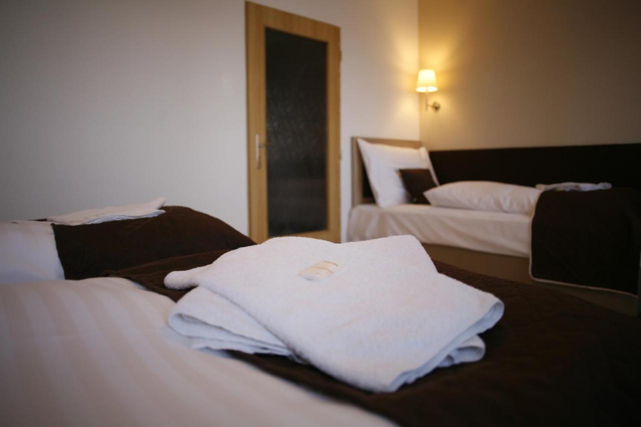 Hotel Pod Vlekem Loučná pod Klínovcem Zewnętrze zdjęcie